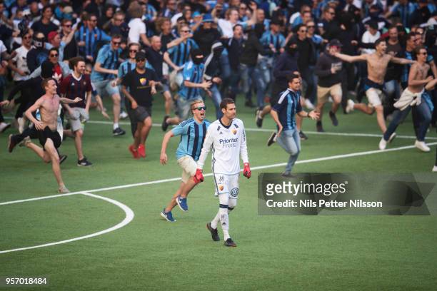 Andreas Isaksson of Djurgardens IF among cheering fans during the Swedish Cup Final between Djurgardens IF and Malmo FF at Tele2 Arena on May 10,...