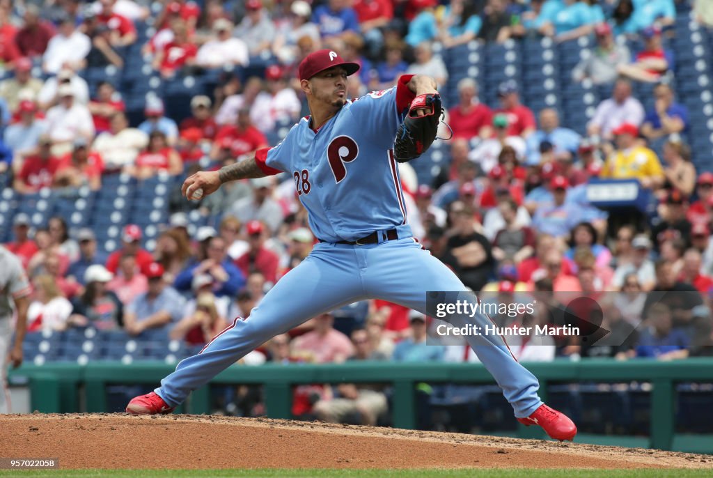 San Francisco Giants v Philadelphia Phillies