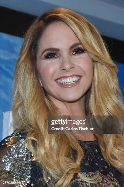 Mexican singer Lucero poses for photos during the press conference to launch her new album "Mas Enamorada Con Banda" at Presidente Intercontinental...