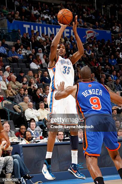 Kevin Durant of the Oklahoma City Thunder shoots over Jonathan Bender of the New York Knicks on January 11, 2010 at the Ford Center in Oklahoma City,...
