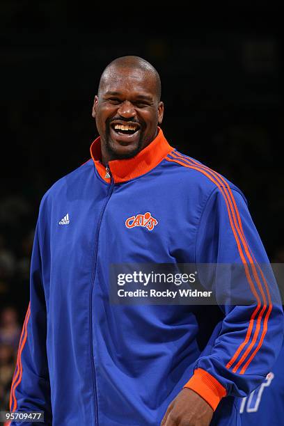 Shaquille O'Neal of the Cleveland Cavaliers flashes a smile in a game against the Golden State Warriors on January 11, 2010 at Oracle Arena in...