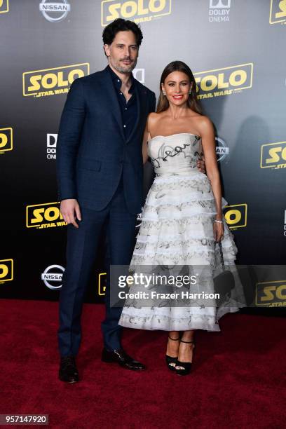 Joe Manganiello Sofía Vergara attend the premiere of Disney Pictures and Lucasfilm's "Solo: A Star Wars Story" at the El Capitan Theatre on May 10,...