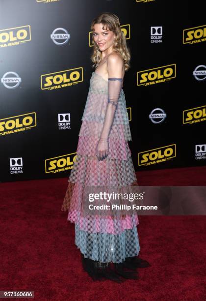 Jaime King attends the premiere of Disney Pictures and Lucasfilm's "Solo: A Star Wars Story" at the El Capitan Theatre on May 10, 2018 in Hollywood,...