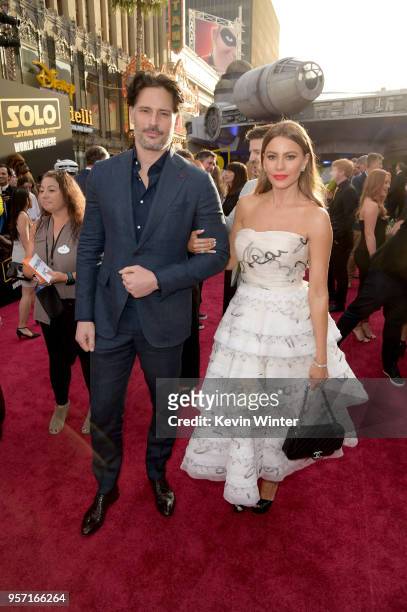 Joe Manganiello Sofía Vergara attend the premiere of Disney Pictures and Lucasfilm's "Solo: A Star Wars Story" at the El Capitan Theatre on May 10,...
