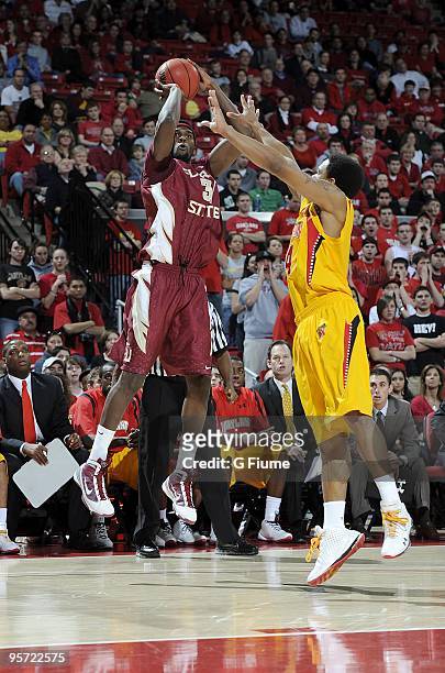 Chris Singleton of the Florida State Seminoles shoots a jump shot against the Maryland Terrapins at the Comcast Center on January 10, 2010 in College...