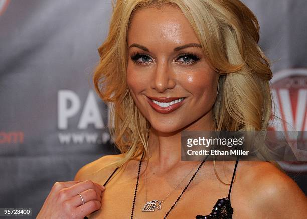 Adult film actress Kayden Kross arrives at the 27th annual Adult Video News Awards Show at the Palms Casino Resort January 9, 2010 in Las Vegas,...