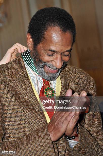 Ron Carter poses after he received the French Order of Arts and Literature Award at Ministere de la Culture on January 12, 2010 in Paris, France.