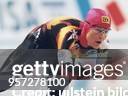 Die deutsche Eisschnellläuferin Gunda Niemann aus Erfurt läuft am bei der Mehrkampf-Weltmeisterschaft im japanischen Nagano auf der 5000-m-Distanz....