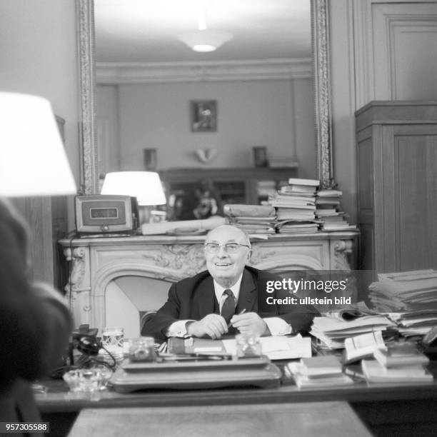 63 Communist Jacques Duclos Stock Photos, HighRes Pictures, and Images