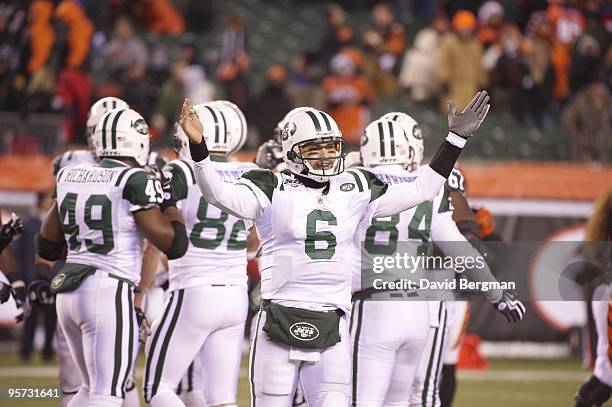 Playoffs: New York Jets QB Mark Sanchez during game vs Cincinnati Bengals. Cincinnati, OH 1/9/2010 CREDIT: David Bergman