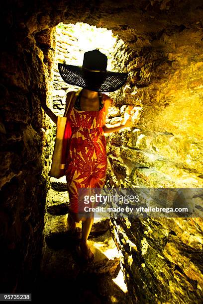 girl in red dress on the stairs - eastern european descent - fotografias e filmes do acervo
