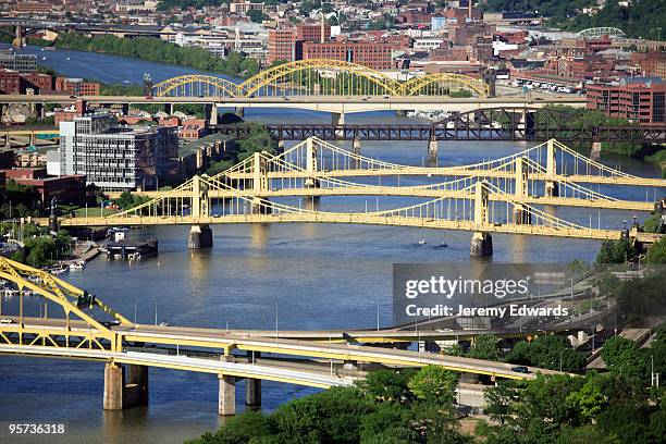 bridges across allegheny river, pittsburgh - allegheny river stock pictures, royalty-free photos & images