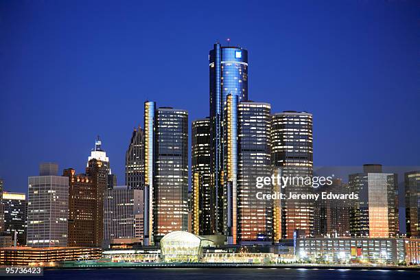 detroit, michigan - detroit michigan night stock pictures, royalty-free photos & images