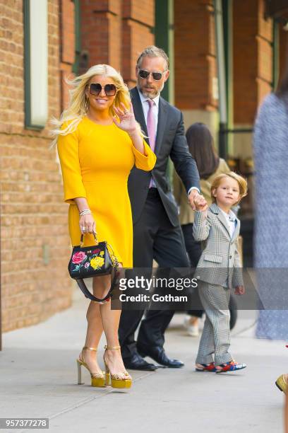 Jessica Simpson and Eric Johnson are seen in Tribeca on May 11, 2018 in New York City.
