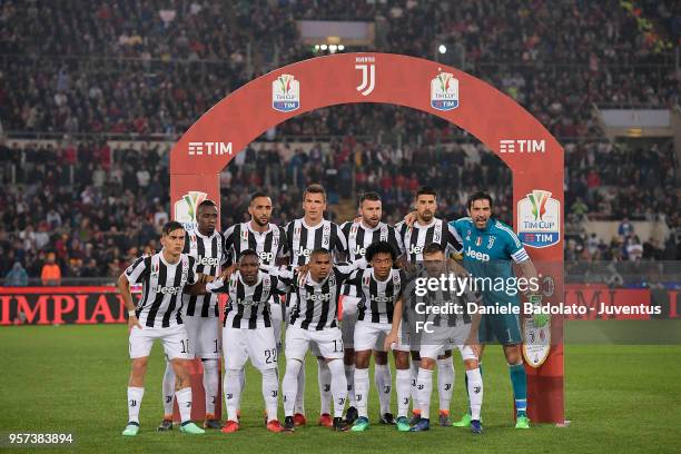 Juventus team photo during the TIM Cup Final between Juventus and AC Milan at Stadio Olimpico on May 9, 2018 in Rome, Italy.