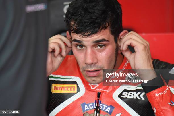 Jordi Torres of Spain and MV Augusta Reparto Corse speaks in box during the 2018 Superbikes Italian Round on May 11, 2018 in Imola, Italy.