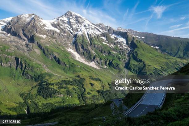 grossglockner high alpine road - grossglockner fotografías e imágenes de stock