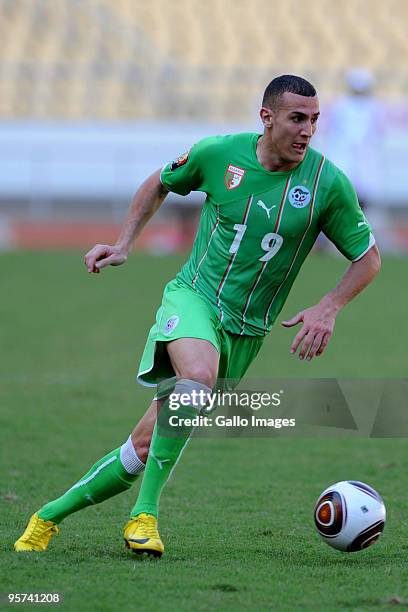 Hassen Yebda of Algeria in action during the African Cup of Nations group A match between Malawi and Algeria at the November 11 Stadium on January...