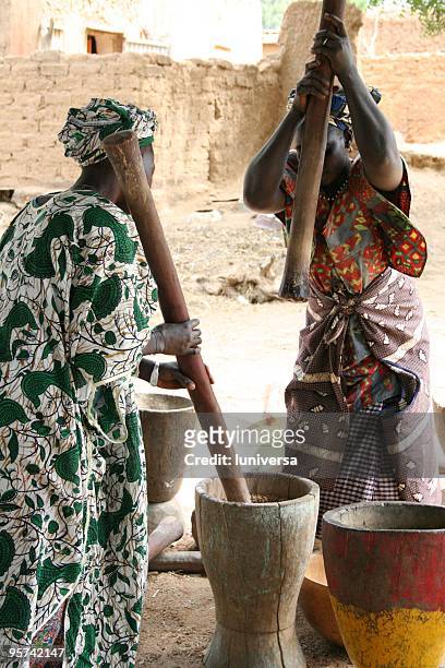 working women - segou mali stock pictures, royalty-free photos & images