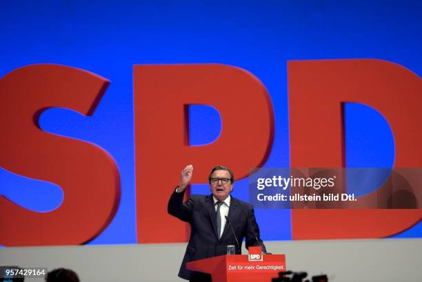 Party convention of SPD in Dortmund : Gerhard SCHROEDER