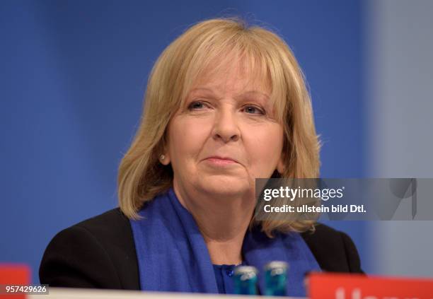 Hannelore KRAFT , SPD , Prime Minister of Northrhine-Westfalia ,