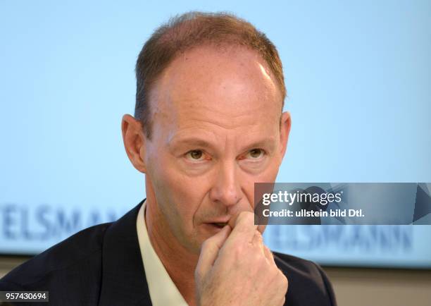 Thomas Rabe Bertelsmann Photos Photos and Premium High Res Pictures - Getty Images