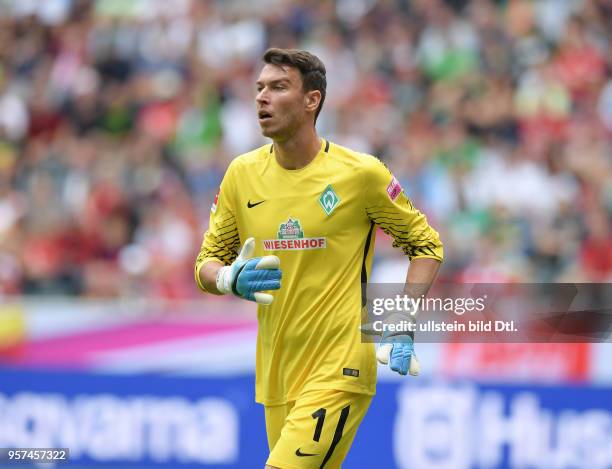 Fussball GER, 1. Bundesliga, Telekom Cup 2017, 1. Halbfinale, Borussia Moenchengladbach - SV Werder Bremen, Torwart Jiri Pavlenka