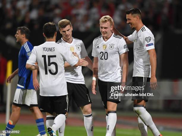 Fussball Nationalmannschaft 2017, WM Qualifikationsspiel, Deutschland - San Marino 7-0, Jubel Sandro Wagner , Julian Brandt , Timo Werner , Amin...