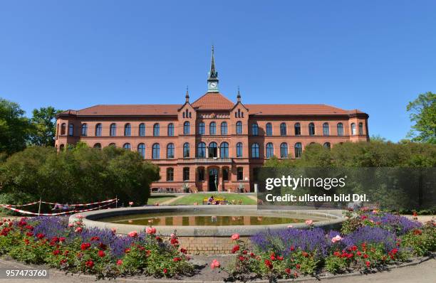 Krankenhaus Koenigin Elisabeth Herzberge, Herzbergstrasse, Lichtenberg, Berlin, Deutschland