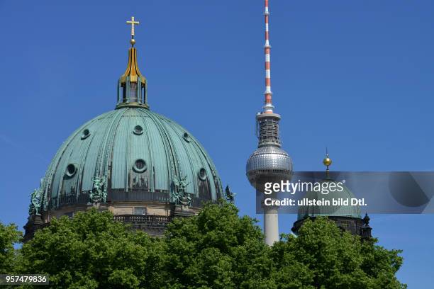 Kuppel, Berliner Dom, Fernsehturm, Lustgarten, Mitte, Berlin, Deutschland