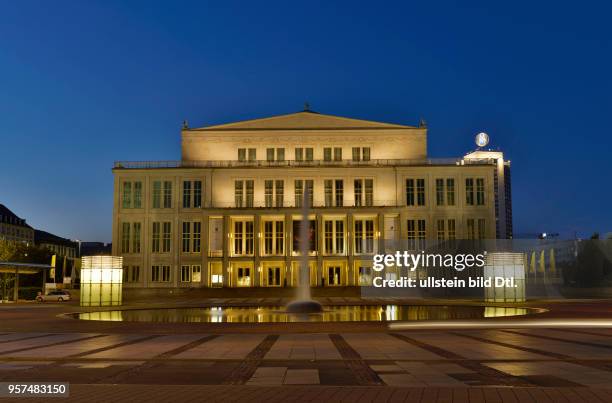 Opernhaus, Augustplatz, Leipzig, Sachsen, Deutschland