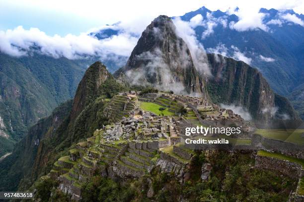 machu pichu vista de cima - empire - fotografias e filmes do acervo