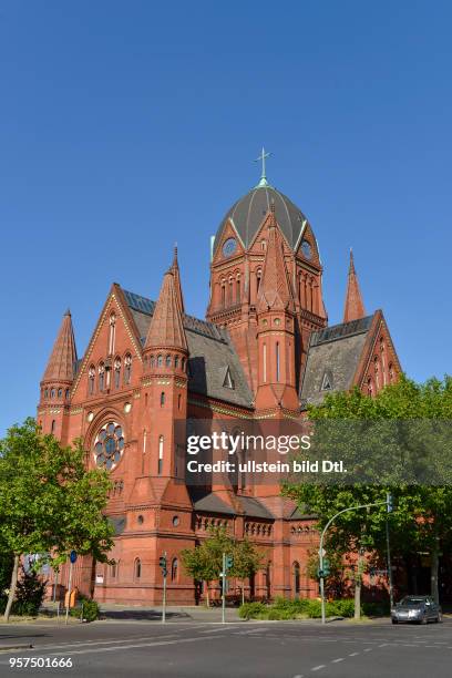 Heilig-Kreuz-Kirche, Zossener Strasse, Kreuzberg, Berlin, Deutschland