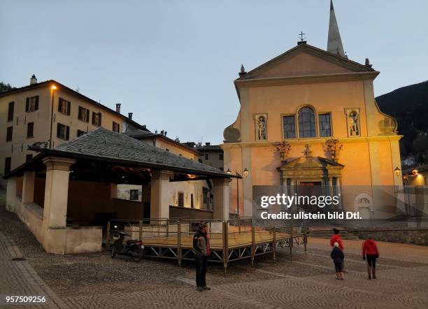 Marktplatz, Altstadt, Bormio, Sondrio, Lombardei, Italien