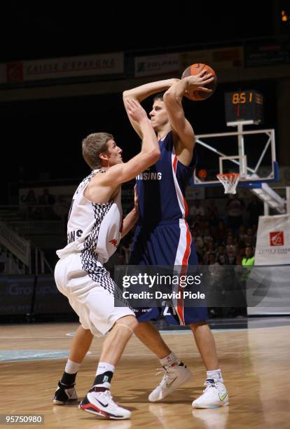 Bostjan Nachbar, #21 of Efes Pilsen Istanbul in action during the Euroleague Basketball Regular Season 2009-2010 Game Day 10 between Entente...