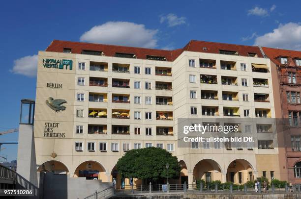 Plattenbau, Spreeufer, Nikolaiviertel, Mitte, Berlin, Deutschland