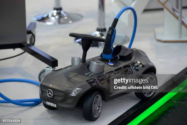 Elektroauto, Bobbycar, Cebit, Hannover, Niedersachsen, Deutschland