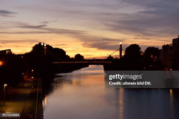 Regnitz, Wegmannufer, Bamberg, Bayern, Deutschland