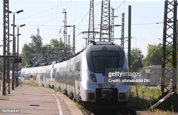 Durch Brandanschläge auf Stellwerke der Deutschen Bahn bei Leipzig kam es zu massiven Zugverspätungen, von denen auch die S-Bahn Linien betroffen...