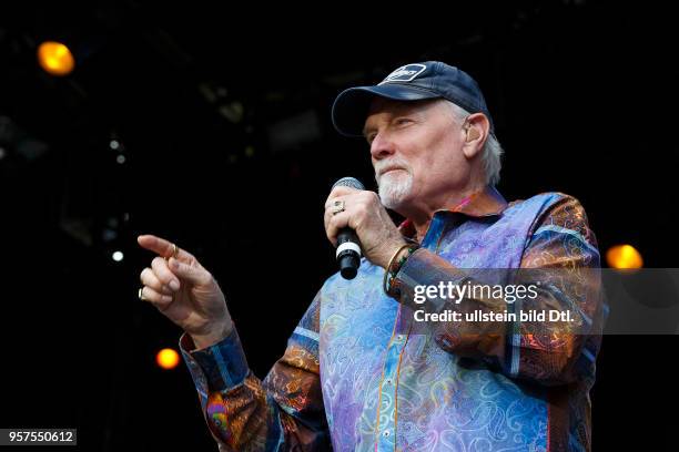 The Beach Boys, performing on June 2017, Zitadelle, Berlin, Germany