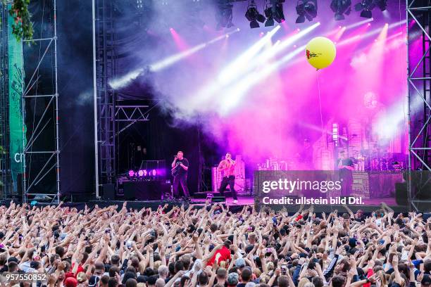 Performs on June 2017 at, Zitadelle, Berlin, Germany, sold out, overview, stage