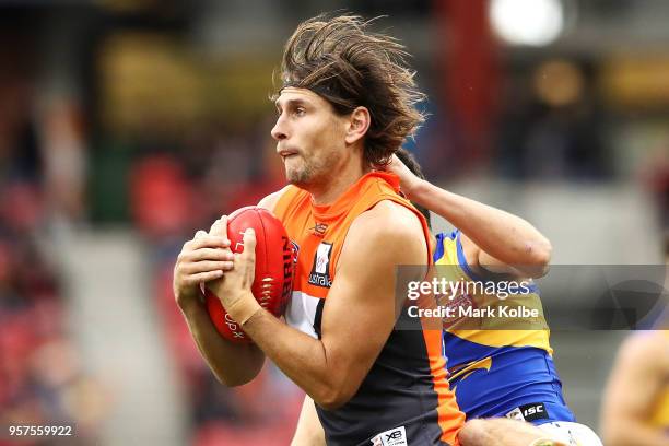 Ryan Griffen of the Giants marks during the round eight AFL match between the Greater Western Giants and the West Coast Eagles at Spotless Stadium on...