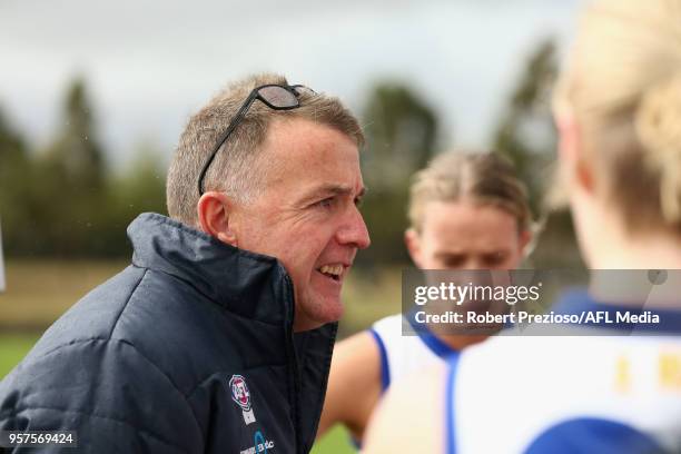 Eastern Ranges Coach Humphrey Speaks Photos and Premium High Res Pictures - Getty Images