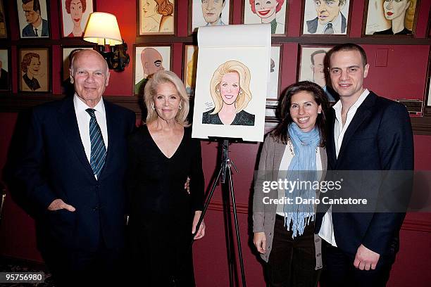 Jordan Roth Steve Roth 1,804 Amanda Jordan Stock Photos, High-Res Pictures, and Images - Getty ...