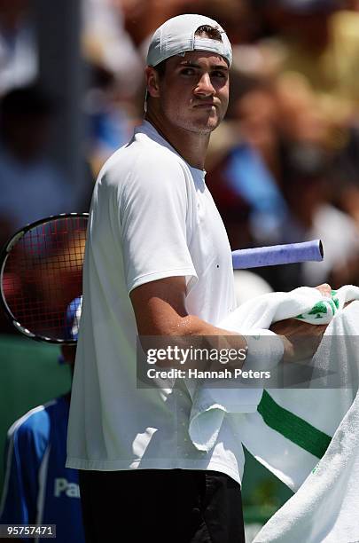 John Isner of USA looks back after losing the second set during his quarter final match against Tommy Robredo of Spain at ASB Tennis Centre on...