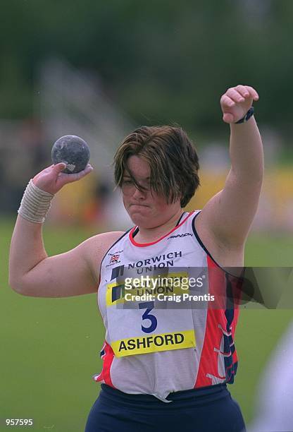 Eva Massey of Great Britain in action in the Shot putt during the Norwich Union sponsored International between Great Britain and France at the Julie...
