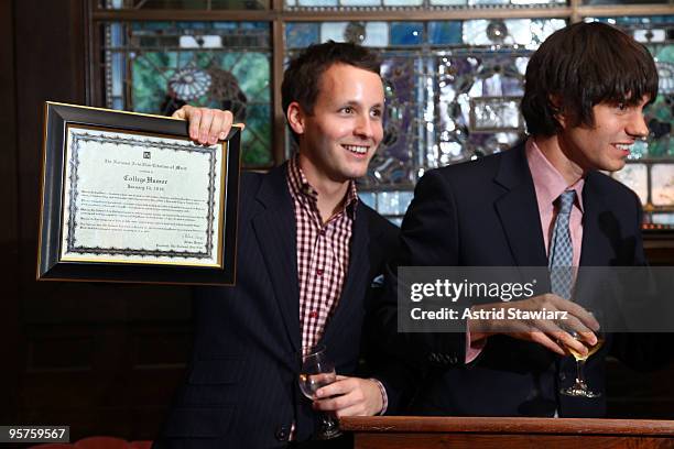 Collegehumorcom Photos and Premium High Res Pictures - Getty Images