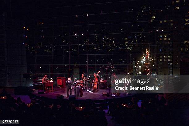 Recording artist Marianne Faithfull performs at the Allen Room at Lincoln Center on January 13, 2010 in New York City.