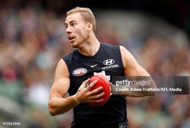Harry McKay of the Blues in action during the 2018 AFL round eight match between the Carlton Blues and the Essendon Bombers at the Melbourne Cricket...