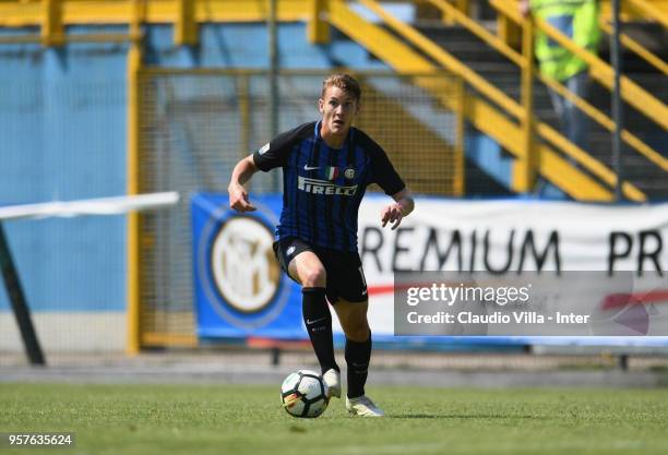 Facundo Colidio of FC Internazionale in action during the Primavera Serie A match between FC Internazionale U19 and Sassuolo U19 at Stadio Breda on...